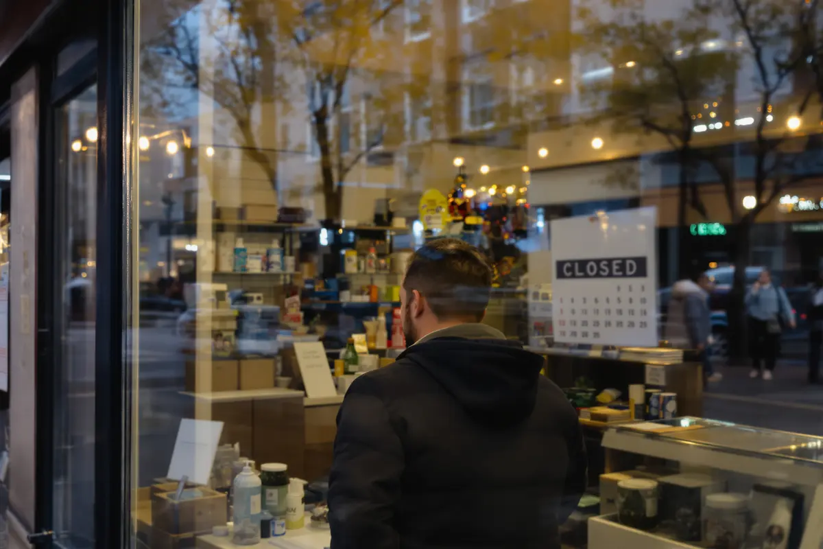 Réforme suspendue ? Voici ceux qui vont quand même tout perdre (et beaucoup)